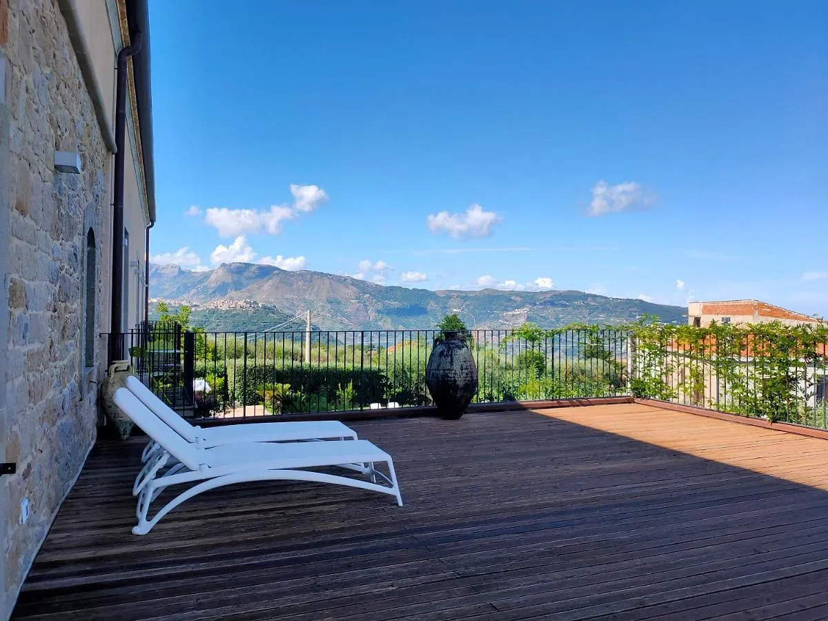 Hotel Alimunera Naso